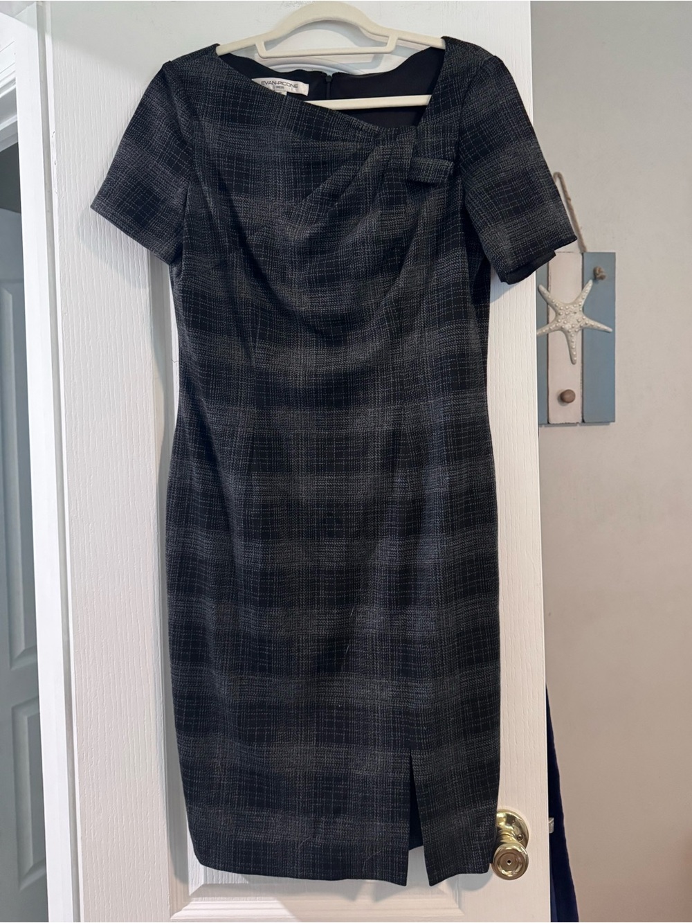 Evan Picone Classic Gray Plaid Sheath Dress - Tailored Professional Style